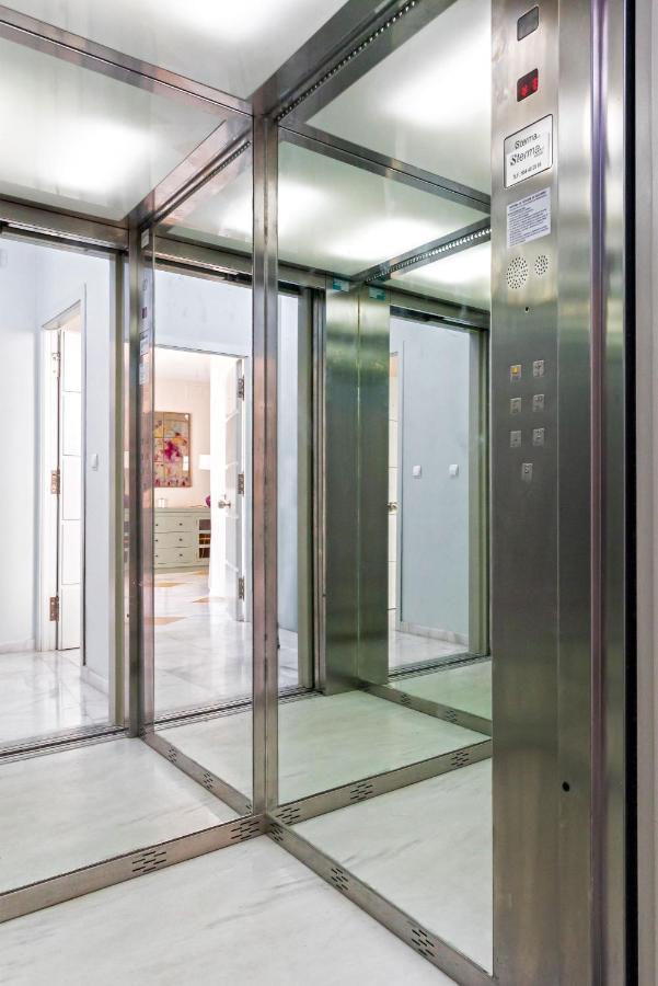 Genteel Home Abades Sevilla Exteriér fotografie